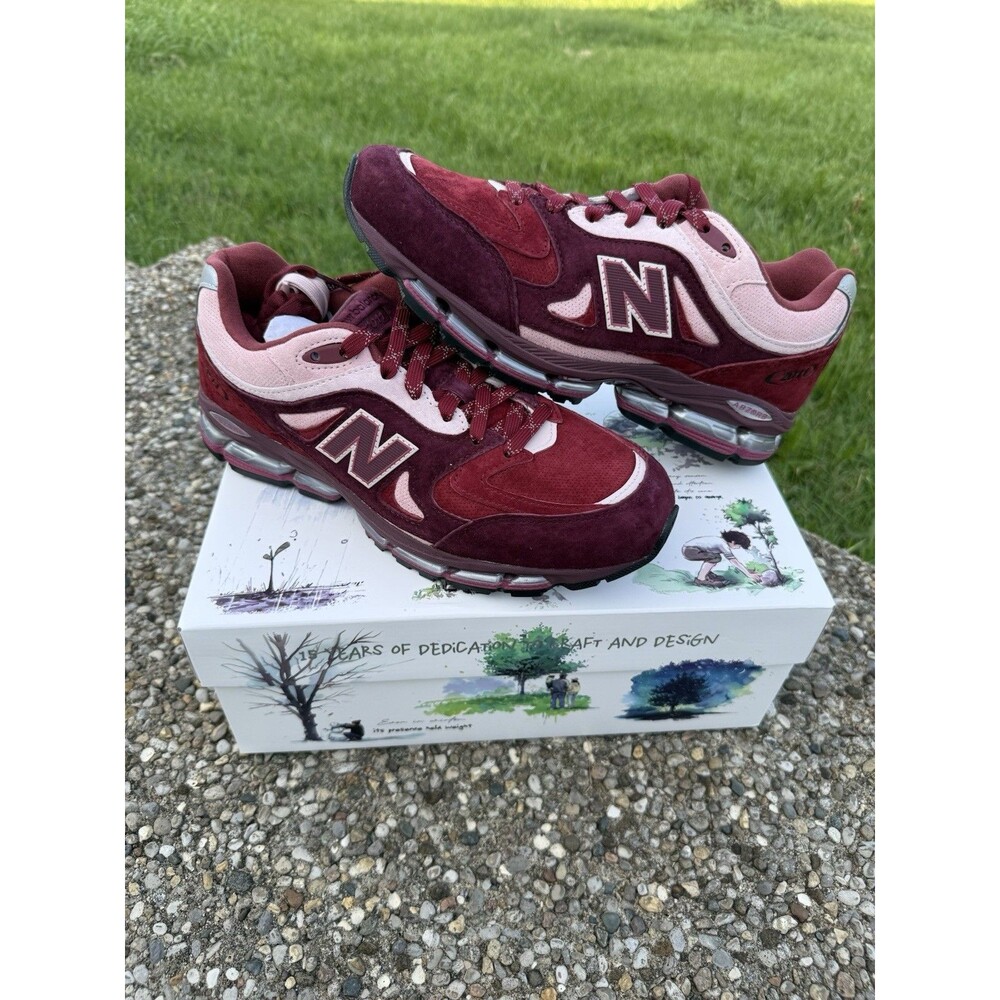 Size 9 US - New Balance 2011 Kith 'Sakura Flower' U20119UF NB Red Ronnie